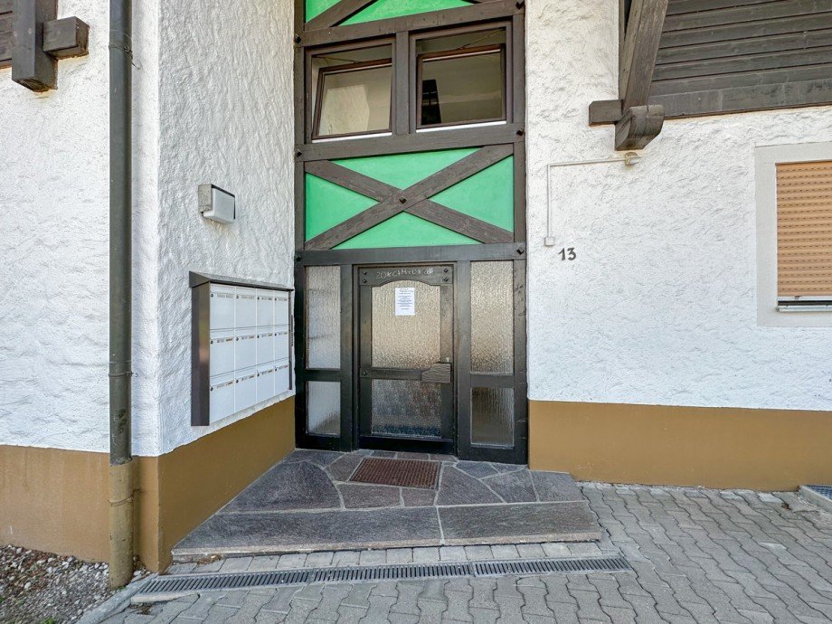 Eingangst�re Dachgeschosswohnung Oberstaufen
