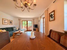 Wohn-Esszimmer Hochgrat vor Augen: 
 2-Zimmer Ferienapartment mit Logenplatz
  in Steibis im Allg�u
